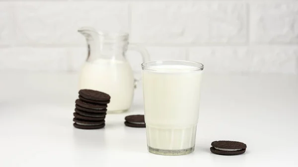 Full Glass Cup Milk Next Stack Chocolate Chip Cookies White — Stock Photo, Image