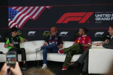 Gabriel Bortoleto (BRA) Stake F1 Team Sauber Max Verstappen (NED) - Oracle Red Bull Racing - Red Bull RB21 - Honda RBPT Lewis Hamilton (GBR) - Scuderia Ferrari - Ferrari SF-25 - Ferrari Formula 1 MSC Cruises United States Grand Prix