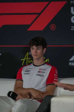  Oliver Bearman (GBR) - Formula 1 MSC Cruises United States Grand Prix 2025, Austin, TX, ABD, 16-18 Ekim 2025 tarihleri arasında Haas F1 Team. 2025 FIA Formula 1 Dünya Şampiyonasının 19. Raundu.