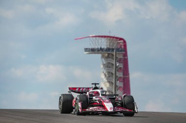  Esteban Ocon (FRA) - Haas F1 Team - Haas VF-25 - Ferrari 17.10.2025, Circuit of The Americas, Austin, FORMULA 1 MSC CRUISES UNITED STATES GRAND PRIX 2025  , im Bild during the Formula 1 MSC Cruises United States Grand Prix 2025, Austin, TX, USA, fro