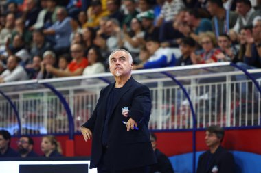 COACH CIANI RIETI RSR Sebastiani Rieti - Estra Pistoia - Eski Batı Serisi A2 Maschile 2025-2026 - 7. Raunt normal sezon