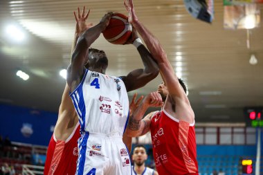 WILLIAMS RIETI RSR Sebastiani Rieti ve Estra Pistoia - Eski Batı Serisi A2 Maschile 2025-2026 - 7. Raunt normal sezon