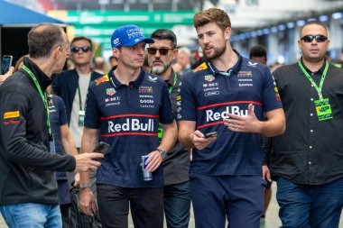  Max Verstappen (NED) - Oracle Red Bull Racing - Red Bull RB21 - Honda RBPT Formula 1 MSC Cruises Grande Premio de Sao Paulo 2025, Sao Paulo, Brasil, Autodromo Jose Carlos Pace 6-9 Kasım 2025 tarihleri arasında. Round 21 of 24 the 2025 FIA Formu
