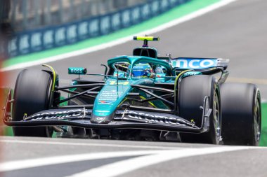  Fernando Alonso (ESP) - Aston Martin Aramco F1 Takımı - Aston Martin AMR25 - Mercedes Formula 1 MSC Cruises Grande Premio de Sao Paulo 2025, Sao Paulo, Brasil, Autodromo Jose Carlos Pace 6-9 Kasım 2025 tarihleri arasında. 24 raundun 21.