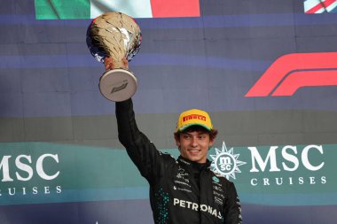  Andrea Kimi Antonelli (ITA) - Mercedes-AMG PETRONAS F1 Takımı - Mercedes W16 - Mercedes E Performansı Formula 1 MSC Cruises So Paulo Grand Prix 2025 Autdromo Jos Carlos Pace, So Paulo, Brezilya