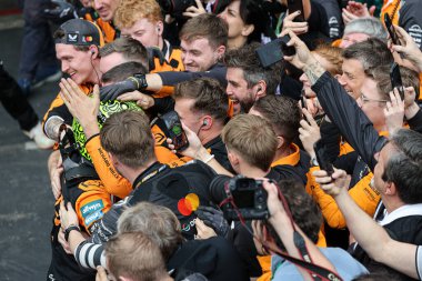  Lando Norris (GBR) - McLaren Formula 1 Takımı - McLaren MCL39 - Mercedes Formula 1 MSC Cruises So Paulo Grand Prix 2025 Autdromo Jos Carlos Pace, So Paulo, Brezilya