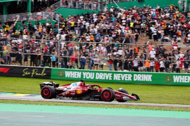  Charles Leclerc (MON) - Scuderia Ferrari - Ferrari SF-25 - Ferrari Formula 1 MSC Cruises Grande Premio de Sao Paulo 2025, Sao Paulo, Brasil, Autodromo Jose Carlos Pace 6-9 Kasım 2025 tarihleri arasında yapılan ön eleme oturumunda Ferrari. 24 raundun 21 'i
