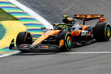  Lando Norris (GBR) - McLaren Formula 1 Takımı - McLaren MCL39 - Mercedes Formula 1 MSC Cruises Grande Premio de Sao Paulo 2025, Sao Paulo, Brasil, Autodromo Jose Carlos Pace 6-9 Kasım 2025 tarihleri arasında. 2025 FIA Formülünün 21. Raundu