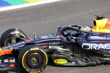  Max Verstappen (NED) - Oracle Red Bull Racing - Red Bull RB21 - Honda RBPT Formula 1 MSC Cruises Grande Premio de Sao Paulo 2025, Sao Paulo, Brasil, Autodromo Jose Carlos Pace 6-9 Kasım 2025 tarihleri arasında gerçekleşti. 2025 'in 21. raundu.