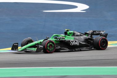 Gabriel Bortoleto (BRA) Formula 1 MSC Cruises So Paulo Grand Prix 2025 Autdromo Jos Carlos Pace, So Paulo, Brezilya 2025 FIA Formula 1 Dünya Şampiyonası 'nın 21. raundunun 21. raundunun öncesinde 