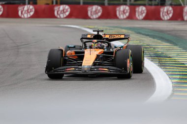  Oscar Piastri (AUS) - McLaren Formula 1 Takımı - McLaren MCL39 - Mercedes Formula 1 MSC Cruises So Paulo Grand Prix 2025, Jos Carlos Pace, So Paulo, Brezilya, 2025 FIA Formula 1 'in 21. Raundunun önünde 