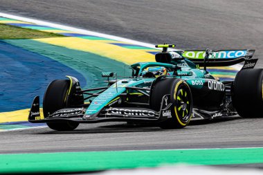 Fernando Alonso (ESP) - Aston Martin Aramco F1 Takımı - Aston Martin AMR25 - Mercedes Formula 1 MSC Cruises Grande Premio de Sao Paulo 2025, Sao Paulo, Brasil, Autodromo Jose Carlos Pace 6-9 Kasım 2025 tarihleri arasında. 2025 'in 21. raundu. 