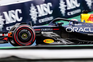  Max Verstappen (NED) - Oracle Red Bull Racing - Red Bull RB21 - Honda RBPT Formula 1 MSC Cruises Grande Premio de Sao Paulo 2025, Sao Paulo, Brasil, Autodromo Jose Carlos Pace 6-9 Kasım 2025 tarihleri arasında. Round 21 of 24 the 2025 FIA Formu