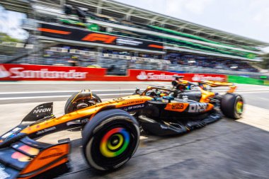  Oscar Piastri (AUS) - McLaren Formula 1 Takımı - McLaren MCL39 - Mercedes Formula 1 MSC Cruises Grande Premio de Sao Paulo 2025, Sao Paulo, Brasil, Autodromo Jose Carlos Pace 6-9 Kasım 2025 tarihleri arasında. 2025 'in 21. raundu.