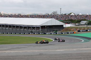  Yuki Tsunoda (JPN) - Oracle Red Bull Racing - Red Bull RB21 - Honda RBPT Formula 1 MSC Cruises So Paulo Grand Prix 2025, Jos Carlos Pace, So Paulo, Brezilya, 2025 FIA Formula 1 'in 21. Raundunun önünde 