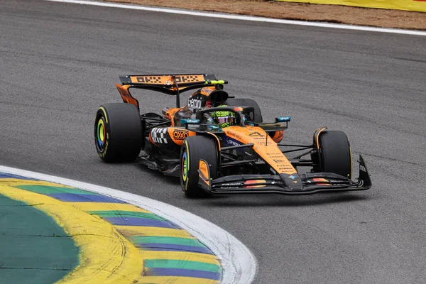  Lando Norris (GBR) - McLaren Formula 1 Takımı - McLaren MCL39 - Mercedes Formula 1 MSC Cruises So Paulo Grand Prix 2025, Jos Carlos Pace, So Paulo, Brezilya, 2025 FIA Formula 1 Dünya Şampiyonası 'nın 21. Raundunun önünde 