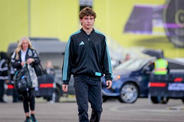 Andrea Kimi Antonelli (ITA) - Mercedes-AMG PETRONAS F1 Takımı - Mercedes W16 - Mercedes E Performansı Formula 1 Heineken Las Vegas Grand Prix 2025 tarihinde Las Vegas Strip Circuit 'te, 2025 FIA Formula O' sunun 22. raundunun önünde