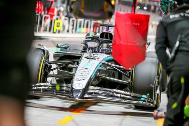 George Russell (GBR) - Mercedes-AMG PETRONAS F1 Takımı - Mercedes W16 - Mercedes E Performans Formula 1 Heineken Las Vegas Grand Prix 2025 Las Vegas Strip Circuit, 2025 FIA Formula 1 Dünya C Formülü 'nün 22.