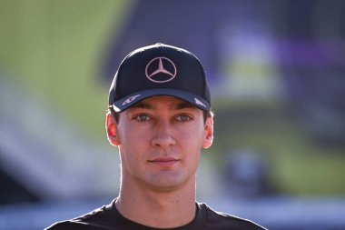 George Russell (GBR) - Mercedes-AMG PETRONAS F1 Takımı - Mercedes W16 - Mercedes E Performans Formula 1 Heineken Las Vegas Grand Prix 2025 Las Vegas Strip Circuit, 2025 FIA Formula 1 Dünya C Formülü 'nün 22.