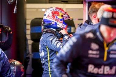 Max Verstappen (NED) - Oracle Red Bull Racing - Red Bull RB21 - Honda RBPT Formula 1 Heineken Las Vegas Grand Prix 2025 Las Vegas Strip pistinde, 2025 FIA Formula 1 Dünya Şampiyonası 'nın 22. Raundunun önünde (Novem