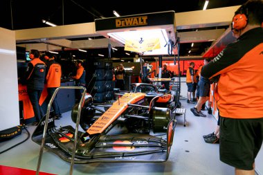 McLaren F1 Takımı Formula 1 Heineken Las Vegas Grand Prix 2025 Las Vegas Strip Circuit 'te 2025 FIA Formula 1 Dünya Şampiyonası' nın 22. Raundu öncesinde (20-23 Kasım 2025)).    