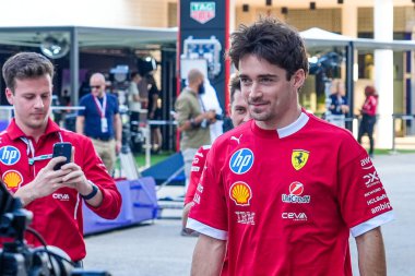 Charles Leclerc (MON) - Scuderia Ferrari - Ferrari SF-25 - Ferrari Formula 1 Katar Havayolları Katar Grand Prix 2025 yılında, 2025 FIA Formula 1 Dünya Şampiyonası 'nın 23. Raundunun öncesinde (Nove