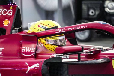 Lewis Hamilton (GBR) - Scuderia Ferrari - Ferrari SF-25 - Ferrari Formula 1 Katar Havayolları Katar Grand Prix 2025 tarihinde, 2025 FIA Formula 1 Dünya Şampiyonası 'nın 23. Raundu öncesinde (Kasım