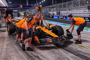 Oscar Piastri (AUS) - McLaren Formula 1 Takımı - McLaren MCL39 - Mercedes, Formula 1 Katar Havayolları Katar Grand Prix 2025, Losail Uluslararası Pist, 2025 FIA Formula 1 Dünya Şampiyonası 'nın 23. Raundu (No No.