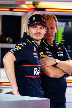 Max Verstappen (NED) - Kahin Red Bull Racing - Red Bull RB21 - Formula 1 Etihad Havayolları Grand Prix 2025 Abu Dabi Marina Pisti, Abu Dabi, Birleşik Arap Emirlikleri, 24. 