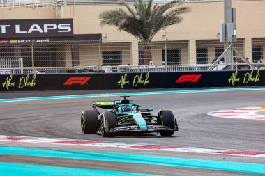 Cian Shields (GBR) Aston Martin Aramco F1 Takımı Cuma günkü Formula 1 Etihad Havayolları Grand Prix 2025 Abu Dabi Marina Pisti, Abu Dabi, Birleşik Arap Emirlikleri, 24. Raunt 'un 24.