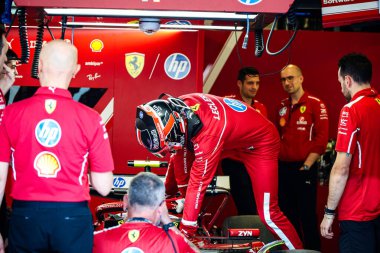 Arthur Leclerc (MON) Scuderia Ferrari Rezerv Sürücüsü Formula 1 Etihad Havayolları Grand Prix 2025 Abu Dabi Marina Pisti, Abu Dabi, Birleşik Arap Emirlikleri, 24. Raunt 'un 24.