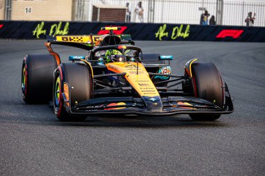 Lando Norris (GBR) - McLaren Formula 1 Takımı - McLaren MCL39 - Mercedes, Formula 1 Etihad Havayolları Grand Prix 2025 Abu Dabi Marina Pisti, Abu Dabi, Birleşik Arap Emirlikleri 'nin 24 raundundan önce, 24., 