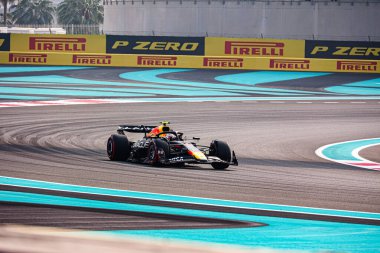 Yuki Tsunoda (JPN) - Oracle Red Bull Racing - Red Bull RB21 - Honda RBPT Formula 1 Etihad Havayolları Grand Prix 2025 Abu Dabi Marina Pisti, Abu Dabi, Birleşik Arap Emirlikleri 'nin 24. Raundunun önünde, 24.