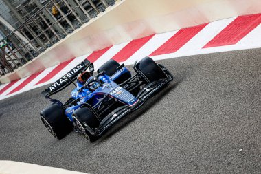 Luke Browning (GBR) Williams Yarışı Formula 1 Etihad Airways Abu Dhabi Grand Prix 2025 Abu Dabi Marina Pisti, Abu Dabi, Birleşik Arap Emirlikleri, 24. Raunt, Sezon Finali ve Sürücü Şampiyonası öncesinde 