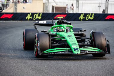 Gabriel Bortoleto (BRA) F1 Takım Sauber, Formula 1 Etihad Airways 2025 Abu Dhabi Grand Prix, Abu Dabi, Birleşik Arap Emirlikleri, 24. Raunt, Sezon Finali ve sürücüsü 
