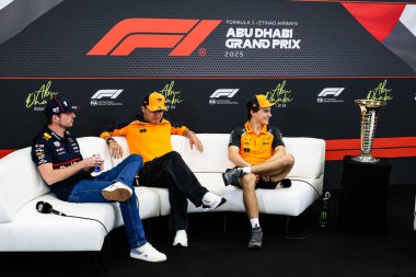 (Max Verstappen (NED) - Oracle Red Bull Racing - Red Bull RB21 - Honda RBPT (C) Lando Norris (GBR) - McLaren Formula 1 Team - McLaren MCL39 - Mercedes (R) Oscar Piastri (AUS) - McLaren Formula 1 Team - McLaren MCL39 - Mercedes Driver Champion Champion