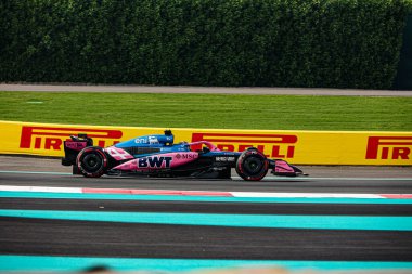 Pierre Gasly (FRA) - Alpine F1 Takımı - Alpine A525 - Formula 1 Etihad Havayolları Abu Dabi Grand Prix 2025 Ebu Dabi Marina Pisti, Birleşik Arap Emirlikleri, 24. Round, Fina Sezonu 'nun 24.