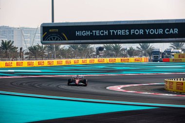 Charles Leclerc (MON) - Scuderia Ferrari - Ferrari SF-25 - Ferrari Formula 1 Etihad Airways Abu Dhabi Grand Prix 2025 Ebu Dabi Marina Pisti, Abu Dabi, Birleşik Arap Emirlikleri 'nin 24. Raundunun önünde, 24.