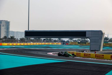 Gabriel Bortoleto (BRA) F1 Takım Sauber, Formula 1 Etihad Airways 2025 Abu Dhabi Grand Prix, Abu Dabi, Birleşik Arap Emirlikleri, 24. Raunt, Sezon Finali ve sürücüsü 