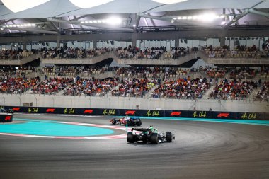 Nico Hulkenberg (GER) - Stake F1 Team Sauber - Sauber C45 - Ferrari Formula 1 Etihad Airways Abu Dabi Grand Prix 2025 atYas Marina Pisti, Abu Dabi, Birleşik Arap Emirlikleri, 24. Raunt 'un 24.