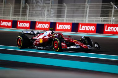 Lewis Hamilton (GBR) - Scuderia Ferrari - Ferrari SF-25 - Ferrari Formula 1 Etihad Havayolları Grand Prix 2025 Ebu Dabi Marina Pisti yarışında Abu Dabi, Birleşik Arap Emirlikleri, 24. Raunt, Sezon Finali ve 24. 