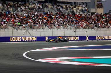 Max Verstappen (NED) - Kahin Red Bull Racing - Red Bull RB21 - Formula 1 Etihad Havayolları Grand Prix 2025 Abu Dabi Marina Pisti, Abu Dabi, Birleşik Arap Emirlikleri 'nde 24. Round öncesinde Honda RBPT