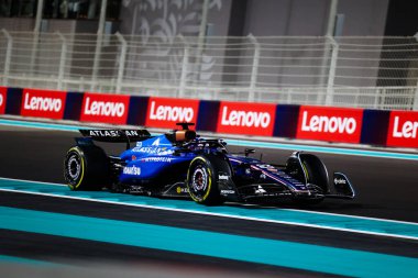 Alexander Albon (THA) - Williams FW47 - Mercedes Formula 1 Etihad Havayolları Grand Prix 2025 Abu Dabi Marina Pisti 'nde yapılan Pazar Yarışı sırasında Abu Dabi, Birleşik Arap Emirlikleri' nde 24. Raunt 'un 24.