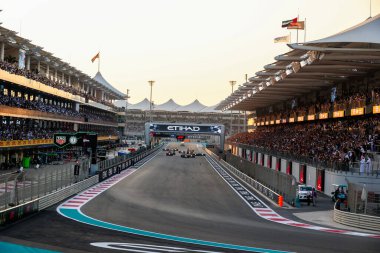 Formula 1 Etihad Airways Abu Dhabi Grand Prix 2025 Abu Dhabi Marina Pisti, Abu Dabi, Birleşik Arap Emirlikleri, 24. Raunt öncesinde, 2025 FIA Form Şampiyonası Finali ve Sürücü Finali