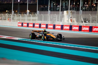 Lando Norris (GBR) - McLaren Formula 1 Takımı - McLaren MCL39 - Mercedes Formula 1 Etihad Havayolları Grand Prix 2025 Abu Dabi Marina Pisti, Abu Dabi, Birleşik Arap Emirlikleri, 24.