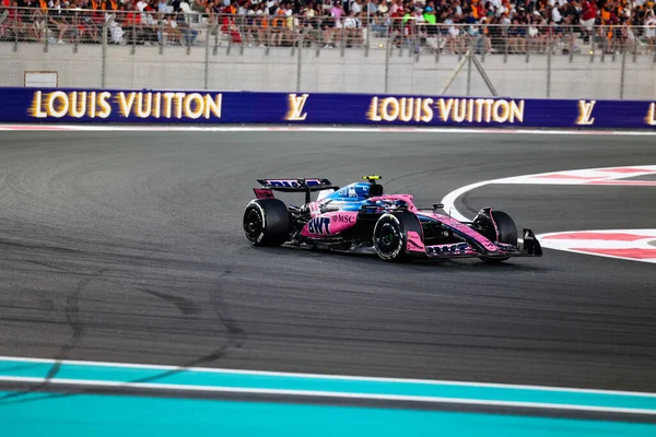Franco Colapinto (ARG) - Alpine F1 Formula 1 Etihad Airways Abu Dhabi Grand Prix 2025 Abu Dabi Marina Pisti, Abu Dabi, Birleşik Arap Emirlikleri, 24. Raunt öncesinde, sezon finali ve sürücü şampiyonası belirleyicisi 