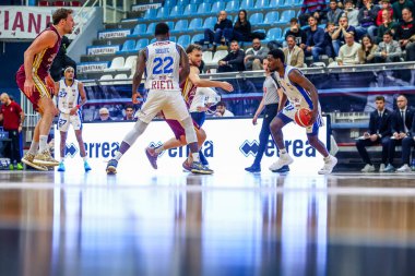 Darius Perry (ABD) - Real Sebastiani Rieti Real Sebastiani Rieti Bi.Emme Servisi Libertas Livorno Stagione 2025-26 Campionato Italiano Pallacanestro - Vahşi Batı Serisi A2 Maschile - Normal Mevsim, Round 17