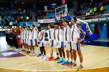 Real Sebastiani Rieti takımı Bi.Emme Servisi Libertas Livorno Stagione 2025-26 Campionato Italiano Pallacanestro - Vahşi Batı Serisi A2 Maschile - Normal Mevsim, Round 17