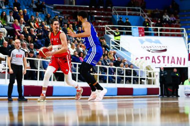 Giorgio Piunti (ITA) - Real Sebastiani Rieti, Real Sebastiani Rieti 'ye karşı Valtur Brindisi Stagione 2025-26 Campionato Italiano Pallacanestro - Vahşi Batı Serie A2 Maschile - Normal sezon, Raund 15 - Fotoğraf Alessio De Marco