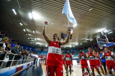 Rieti Takımı, Real Sebastiani Rieti, Valtur Brindisi Stagione 2025-26 Campionato Italiano Pallacanestro - Vahşi Batı Serisi A2 Maschile - Normal Sezon, Raunt 15 - Fotoğraf Alessio De Marco